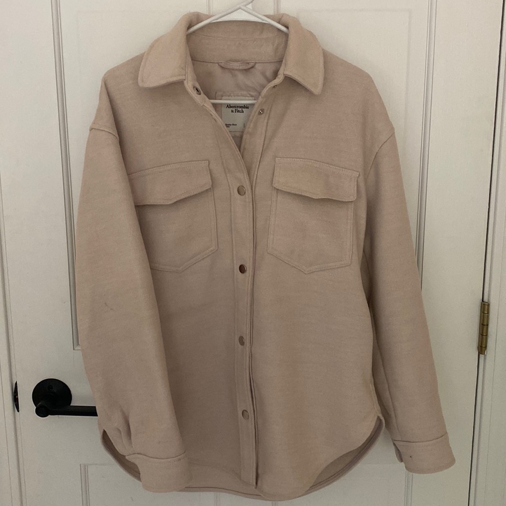 Abercrombie Shaket